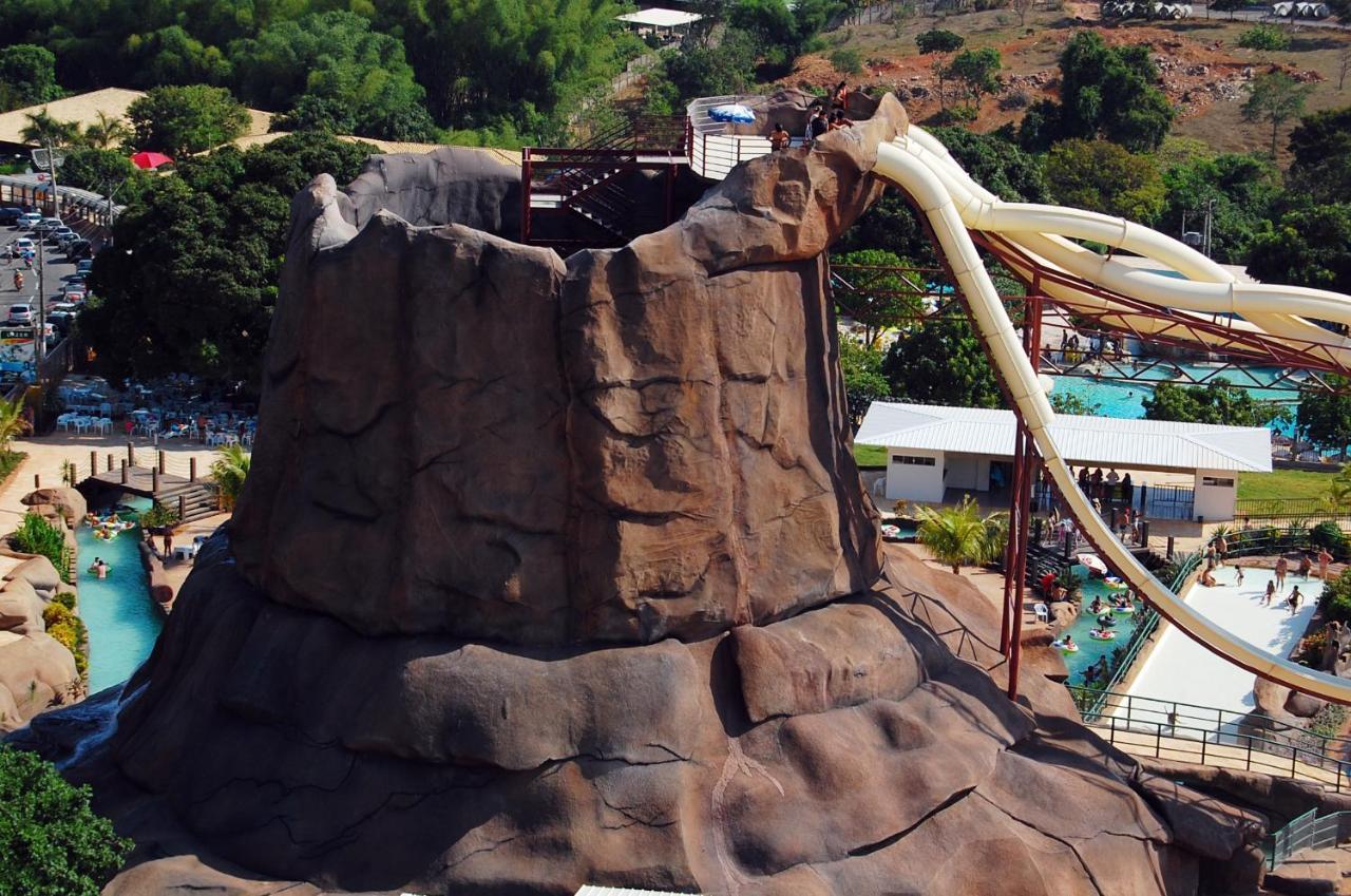 Caldas Novas Imperio Romano Com 1 Dia No Acqua Park Exterior photo
