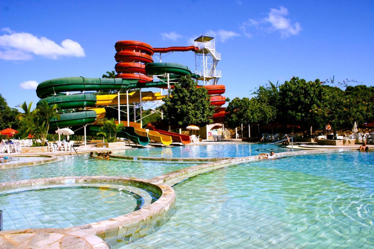 Caldas Novas Imperio Romano Com 1 Dia No Acqua Park Exterior photo
